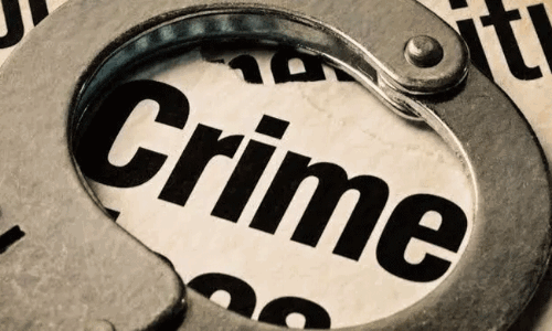 గొలుసులతో కట్టేసి చిత్రహింసలు.. ఆస్తి కోసం భార్య దారుణం!