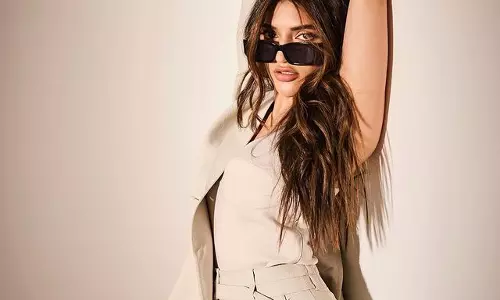 Sreeleela Nails the Modern Style