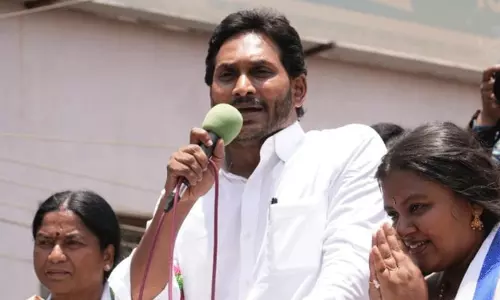 మోడీ ముందు బాబు అలా చెప్పాలంట...జగన్ నయా సవాల్ !