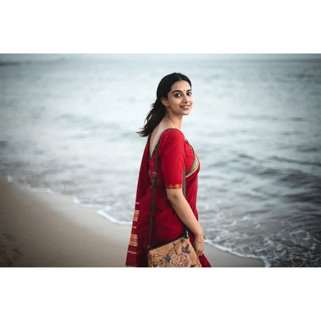 Meenakshi Chaudhary as Bappu Bomma Meenakshi Chaudhary as Bappu Bomma