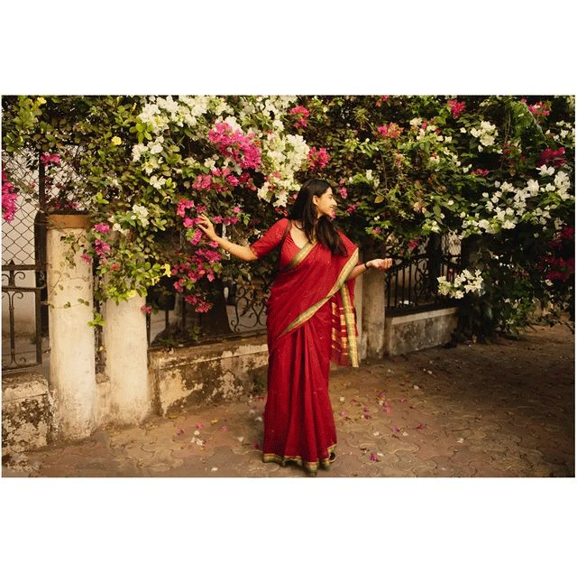 Meenakshi Chaudhary as Bappu Bomma Meenakshi Chaudhary as Bappu Bomma