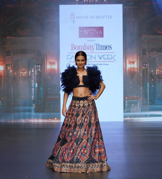 Fashion Takes a Stylish Turn With Avneet Kaur Fashion Takes a Stylish Turn With Avneet Kaur