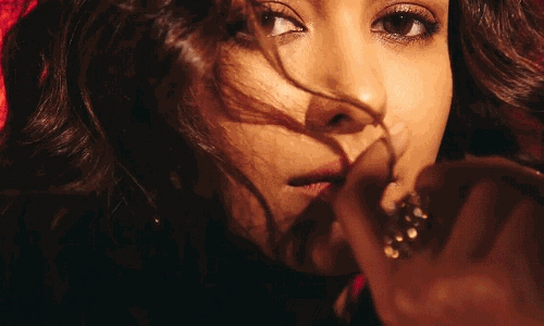 Mrunal Channels Sitas Grace in Saree!