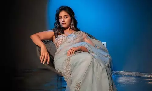 అంజలి.. చీరలో స్టన్నింగ్ గా