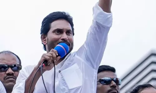 మోడీ మీద ఫస్ట్ టైం జగన్ అలా !