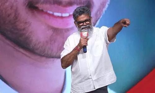 గొడవపడ్డ నెక్స్ట్ డే రాజు గారి కాళ్లు పట్టుకున్నా..!