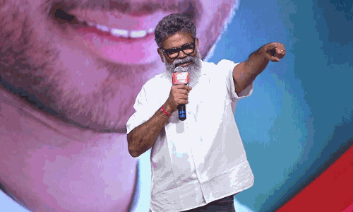 అందులో కిక్కు కనిపెట్టిన సుక్కు..!