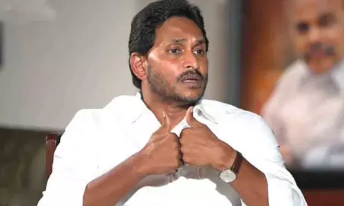 విశాఖ మీద జగన్ కి అంత మోజెందుకు  ?