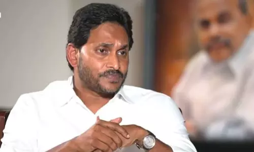 విపక్షాల ది గ్లోబెల్స్ ప్రచారం...జగన్ ది నిస్సహాయతేనా !