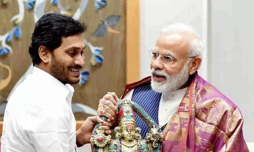 జగన్ మీదకు మోడీ ...ఈ మార్పుకు కారణం...!?