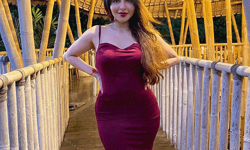 Iswarya Menons Allure in Resort Chic