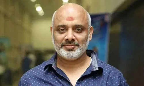 మనలో ఒకడు.. ఆ రచయిత కూడా పవన్ వెంటే..