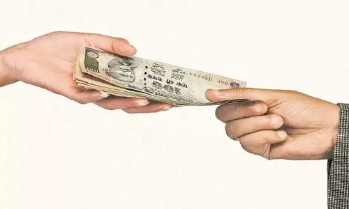 ఏపీలో నోట్ల పంపిణీకి  వేళాయెరా?