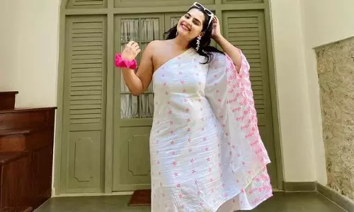 కావ్య రింగ్స్ వెనుక పెద్ద కథే.. స్టన్నింగ్ స్టిల్