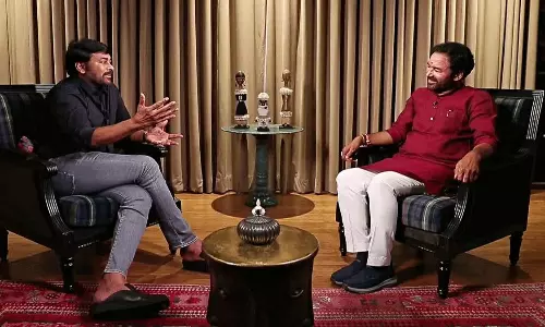 ఆ నాయకుడితో సినీ మెగాస్టార్ ముచ్చట.. ఇదో రకం ప్రచారమే..