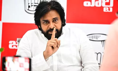 నా భార్యను తిట్టారు..  పవన్  ఎమోషనల్  కామెంట్స్..!