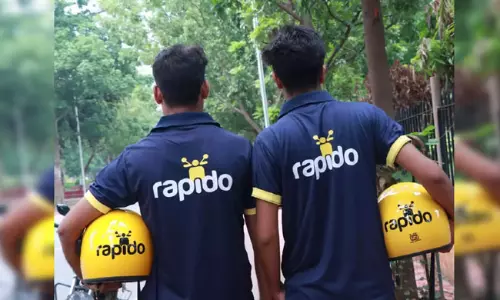 కొత్త ట్రెండ్: ఓటేస్తే ఎన్ని ఆఫర్లో.. సంస్థల సరికొత్త ప్రచారం కొత్త ట్రెండ్: ఓటేస్తే ఎన్ని ఆఫర్లో.. సంస్థల సరికొత్త ప్రచారం