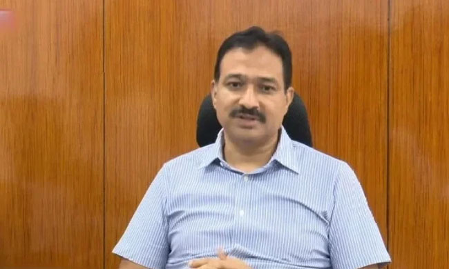 పోలింగ్, రీపోలింగ్ పై సీఈవో ఎంకే మీనా కీలక వ్యాఖ్యలు! | Mukesh Kumar ...