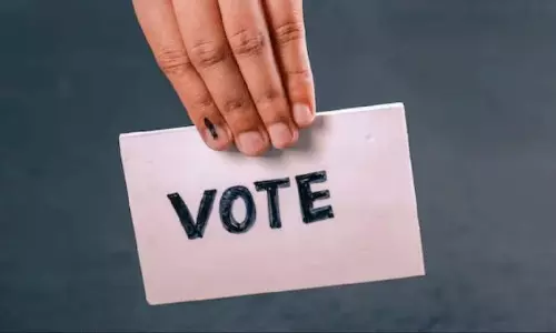 ఏపీ పోల్ పల్స్ : రెండు శాతం తేడా ఎవరి కొంప ముంచుతుంది ?