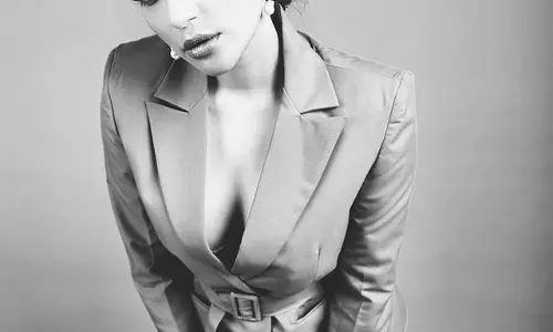 Shama Sikanders Stylish Boss Vibes