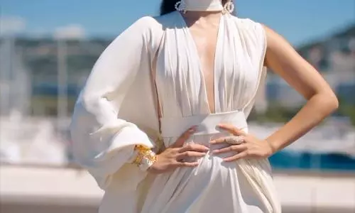 Kiara Advani Makes a Great Entrance in White at Cannes