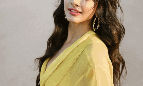 Pragati Srivastavas Stunning Photos in Yellow