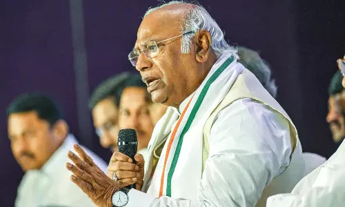 ఇండియా కూటమి గెలుస్తోంది !