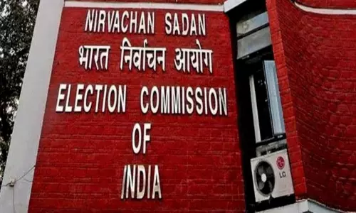 హలో ఈసీ.. చలో ఢిల్లీ? పొలోమంటూ యావత్ తెలంగాణ ప్రభుత్వం