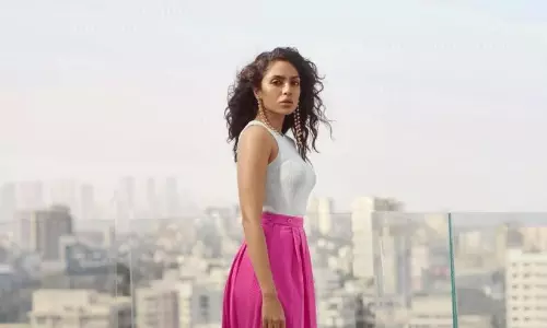 కేన్స్ 2024లో తెలుగ‌మ్మాయ్ స్ట్రైకింగ్ లుక్