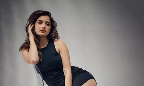 ఫోటో స్టోరి: నా సామిరంగ ఆషిక బోల్డ్ లుక్