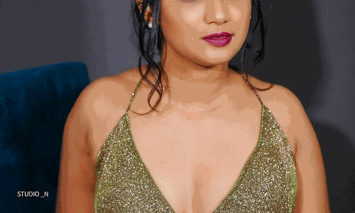 Ariyana Glory Glows in Green