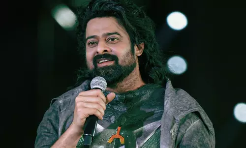 దీపిక అంత‌ర్జాతీయ సూప‌ర్‌స్టార్.. డార్లింగ్ అలా అనేశాడేంటి!