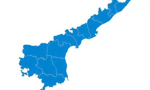 స‌ర్వే సంస్థ‌లు భ‌య‌ప‌డుతున్నాయా?  తెర‌వెనుక విష‌యం ఏంటి?