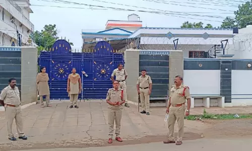 మాచర్లలో హై టెన్షన్..టీడీపీ నేతల హౌస్ అరెస్ట్