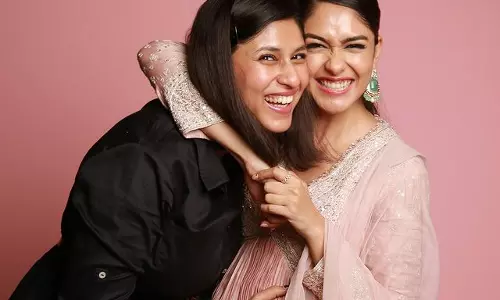 Mrunal Thakur doesnt want to share THIS person with anyone!