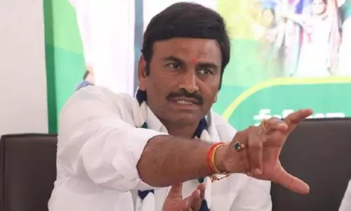 జగన్ అసెంబ్లీకి రాడు-రఘురామ జగన్ అసెంబ్లీకి రాడు-రఘురామ