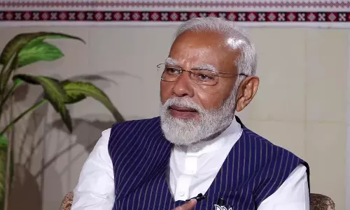 మోడీ స‌ర్ బిల్లు క‌ట్టండి.. లేకపోతే చ‌ర్య‌లు త‌ప్ప‌వు