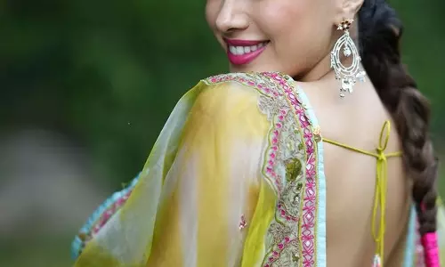 Janhvi Kapoor Stunning In Punjabi Kudi Outfit