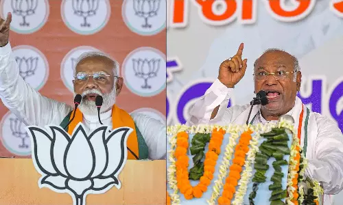 మోడీ 421 సార్లు అలా  758 సార్లు ఇలా..ఈ లెక్క పక్కానట ?