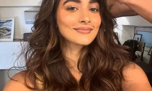 Pooja Hegdes Casual Chic Snaps