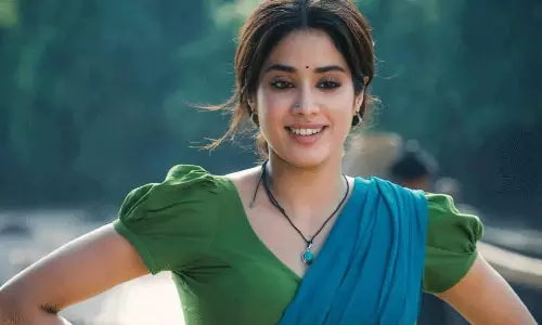 దేవర మీదే జాన్వి ఆశలన్నీ..?