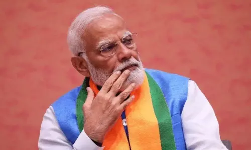 బాబు పవన్ హ్యాండ్ ఇస్తే మోడీ ప్రధాని కాలేరు !