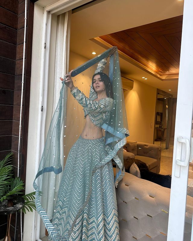 Sidhika Sharma�s Breath of Fresh Fashion