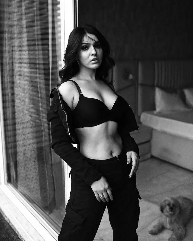 Sidhika Sharma�s Breath of Fresh Fashion