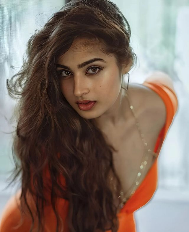 Ayesha Khan Looks Elegant in White