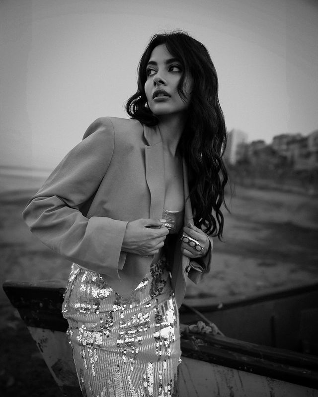 Pragati Srivastava: The Rising Star of Tollywood Stuns in Chudidar Pragati Srivastava: The Rising Star of Tollywood Stuns in Chudidar