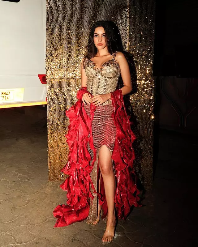 Simran Kuar Is Simply Superb