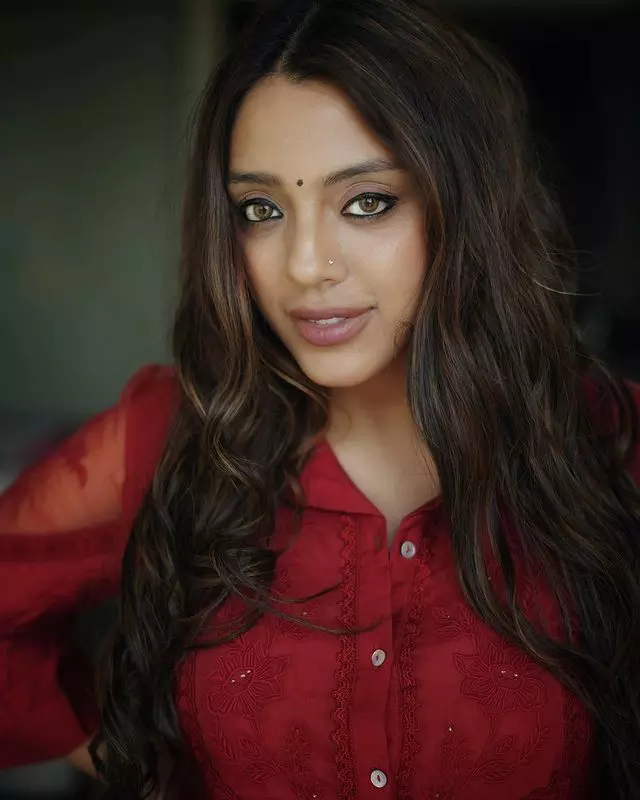 Deviyanis Instagram Pics are Unmissable