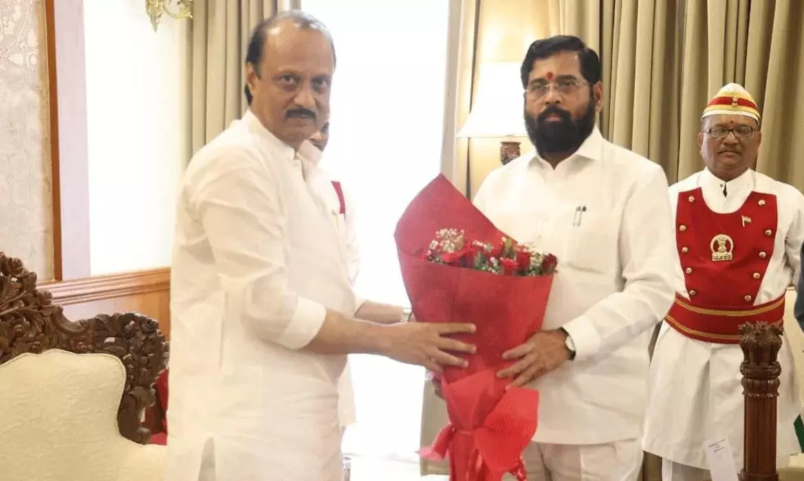 ఆ ఇద్దరి వెన్నుపోటుకు ఎన్నికల్లో ప్రజల ఓటు పాఠం ఆ ఇద్దరి వెన్నుపోటుకు ఎన్నికల్లో ప్రజల ఓటు పాఠం