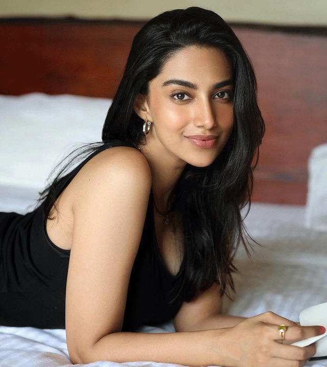 Meenakshi Chaudhary Nails Black Look